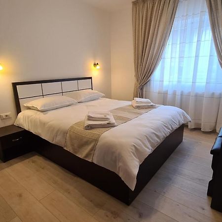 Pensiunea Madalina Durau Ngoại thất bức ảnh